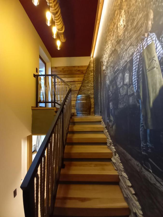 Dom Winiarza Villa Krosno Exterior photo